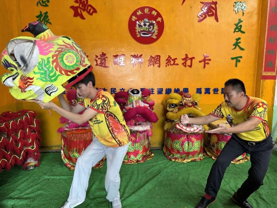 们的求学之, 殿堂, 与张国清
